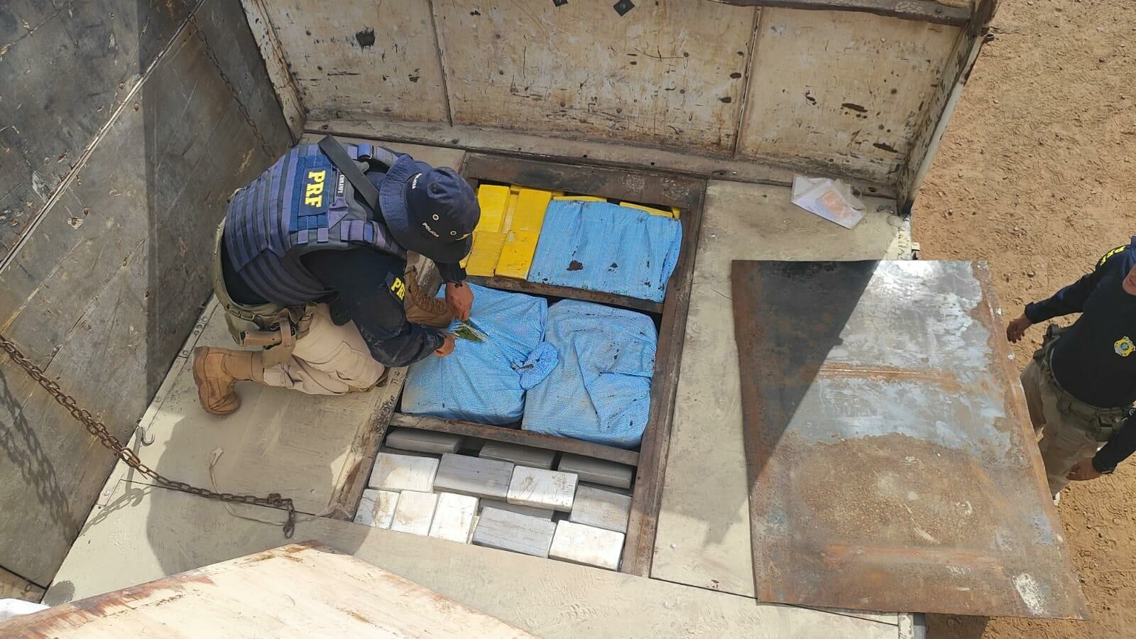 Imagem de compartilhamento para o artigo Prejuízo para o crime: PRF apreende mais de 5,5 toneladas de drogas em uma semana em MS da MS Todo dia